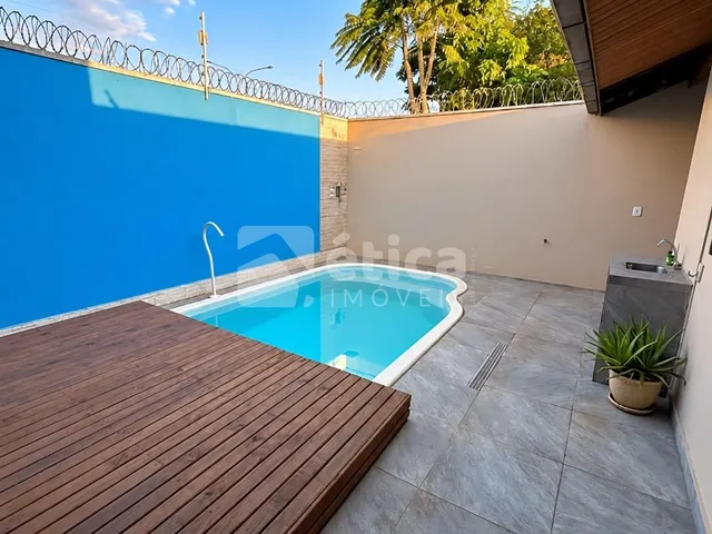 Imagem 3: Casa À Venda no São Vicente em Itajaí com 3 Dormitórios, Piscina e 2 Vagas