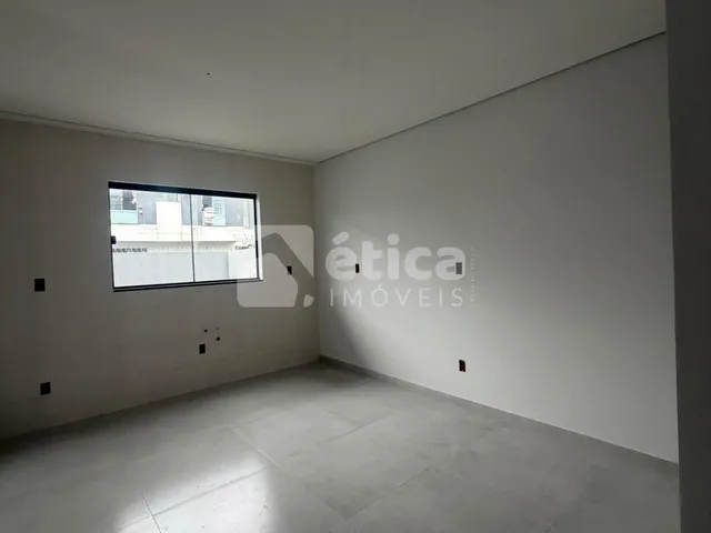 Imagem 9: Sobrado Novo de Esquina com 1 Suíte 2 Dormitórios na Murta Itajaí