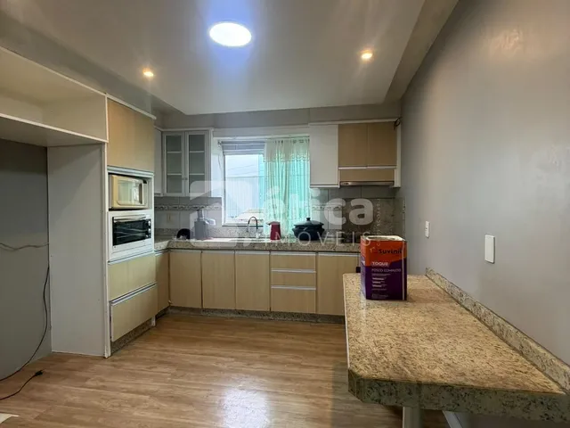 Imagem 12: Casa com 04 Dormitórios Sendo 01 Suite, Piscina À Venda no Cidade Nova Itajaí