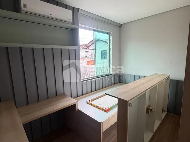 Imagem 7: Casa com 04 Dormitórios Sendo 01 Suite, Piscina À Venda no Cidade Nova Itajaí