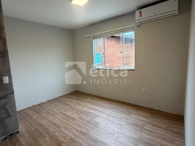 Imagem 4: Casa com 04 Dormitórios Sendo 01 Suite, Piscina À Venda no Cidade Nova Itajaí