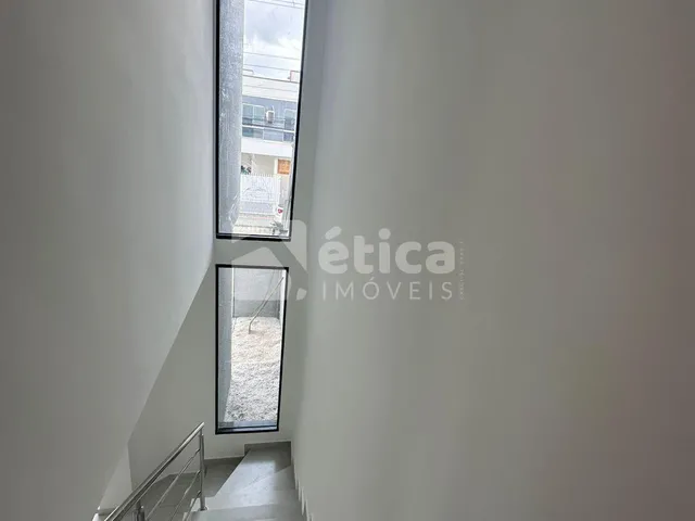Imagem 14: Sobrado À Venda na Murta Itajaí 1 Suíte 2 Dormitórios Churrasqueira