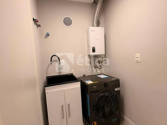 Imagem 3: Apartamento À Venda Mobiliado, 1 Suíte 1 Dormitório, 2 Vaga de Garagem Itajaí