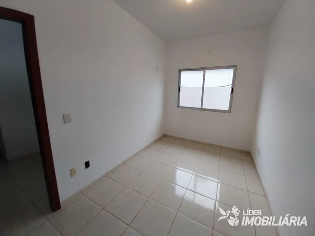 Imagem 5: Casa com 3 Quartos À Venda no Parque das Emas