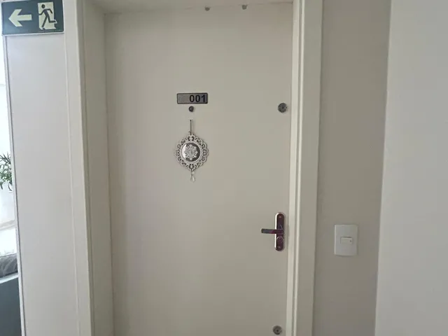 Imagem 3: Apartamento com Sacada e Churrasqueira À Venda no Bandeirantes