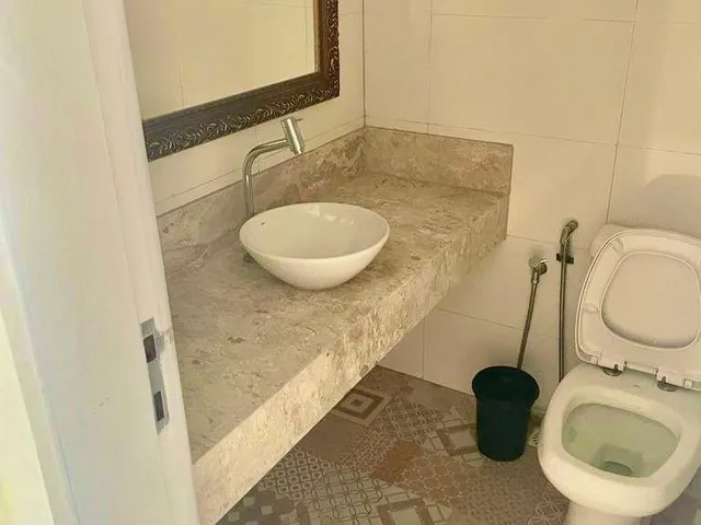 Imagem 2: Casa Residencial para Venda em Condominio Fechado, em Alagoinhas, 4 Suítes, 2 Lavabos, 2 Salas, 5 Banheiros, 4 Vagas