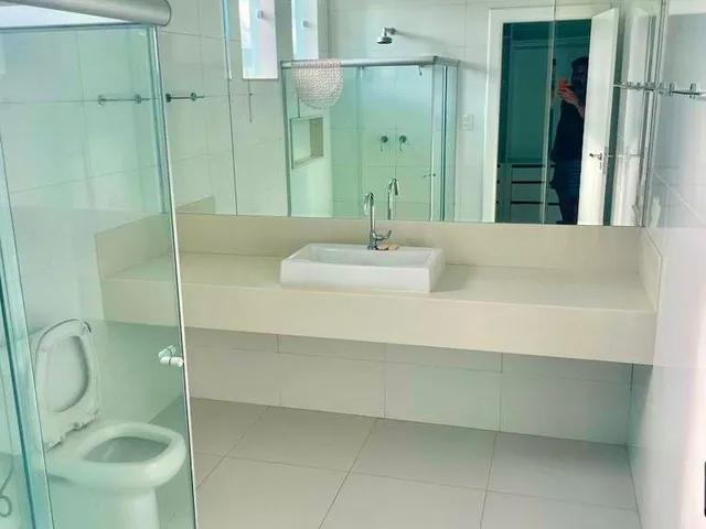 Imagem 6: Casa Residencial para Venda em Condominio Fechado, em Alagoinhas, 4 Suítes, 2 Lavabos, 2 Salas, 5 Banheiros, 4 Vagas