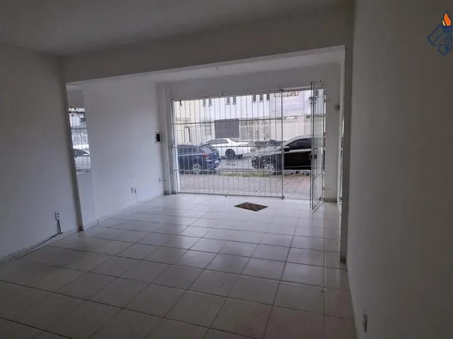 Imagem 5: Loja Comercial para Locação em Rua Pública, Centro, Feira de Santana, 1 Sala, 1 Banheiro, 30M² Área Total