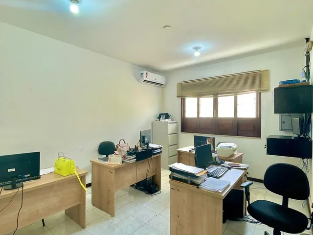 Imagem 3: Casa Comercial para Venda no Centro, Feira de Santana 4 Quartos, 2 Salas, 2 Vagas, 540M² Área Total