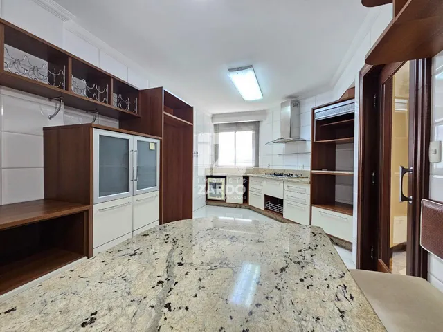 Imagem 11: Lindo e Amplo Apartamento em Área Nobre e Valorizada