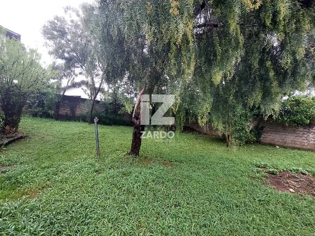 Imagem 10: Casa Mista para Venda de 03 Quartos com Belíssimo e Amplo Terreno Semi Plano