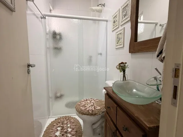 Imagem 13: Vende-Se Apartamento com Suíte e 2 Quartos, na Vila Industrial