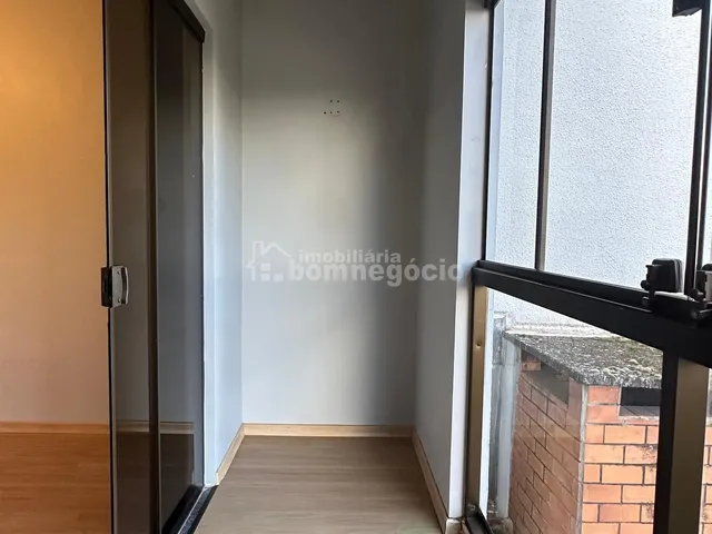 Imagem 12: Vende-Se Sobrado com Suíte e Closet no Jardim Pancera, Toledopr