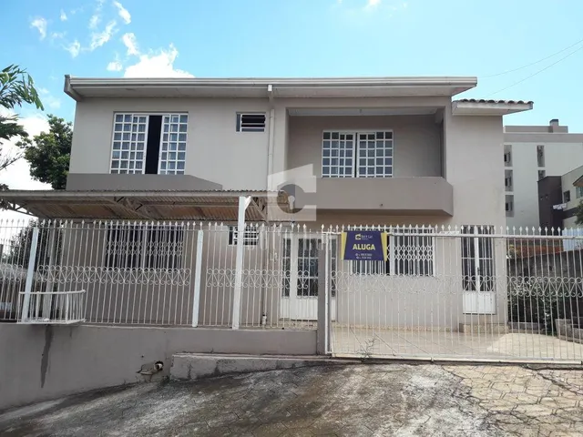 Imagem 2: Amplo Lote para Venda com Casa de Dois Pavimentos no Centro Sul em Dois Vizinhos