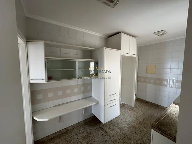 Imagem 15: Apartment em Barueri - São Paulo, Alphaville Centro Industrial e Empresarial/Alphaville