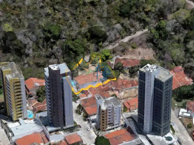 Imagem 2: Terreno de Esquina com Casa de 400M², Ideal para Edifício