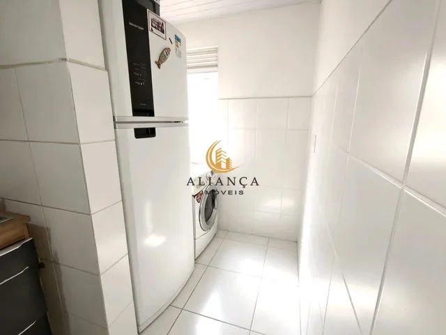Imagem 13: Apartamento com 2 Dormitórios e Sacada no Balneário