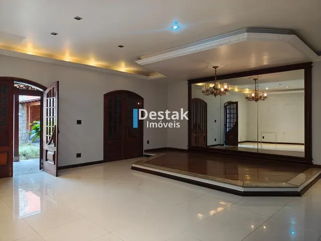 Imagem: Casa Alto Padrao, Espacosa, Garagem Ampla