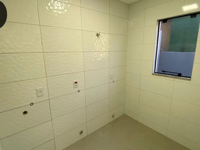 Imagem 8: Casa de Alto Padrão À Venda, com Área Total de 202 Metros Quadrados
