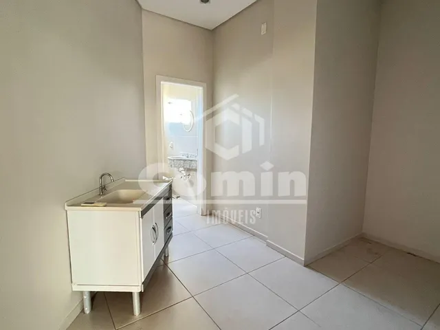 Imagem 6: Sala Comercial para Locação, no Primeiro Andar do Edifício Poli