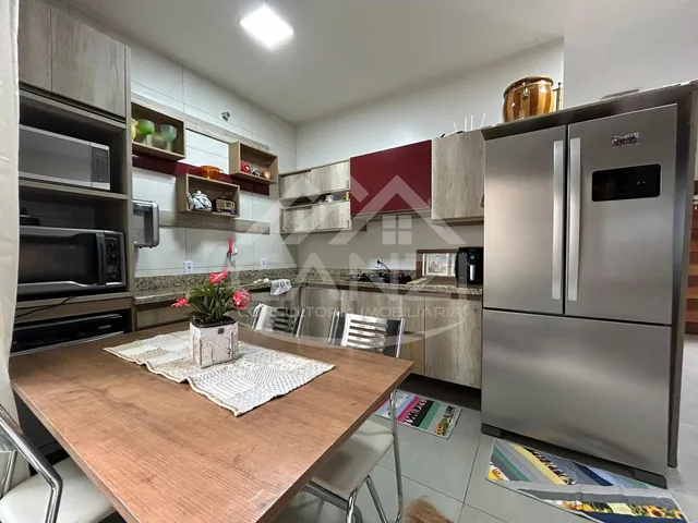 Imagem 13: Vende-Se Casa com Excelente Localização, em Realezapr