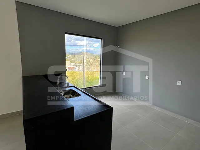 Imagem 2: Casa Estilo Moderna no Condomínio Parque dos Buritis