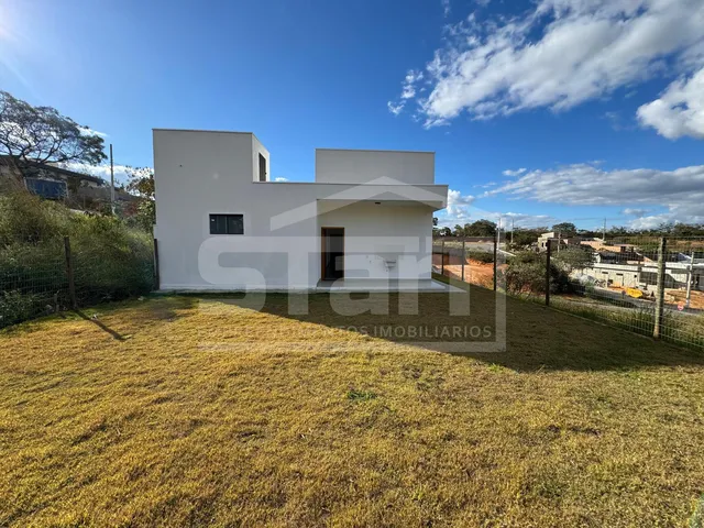 Imagem 3: Casa Estilo Moderna no Condomínio Parque dos Buritis