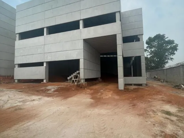 Imagem 4: 0 Galpão / depósito com 2 banheiros