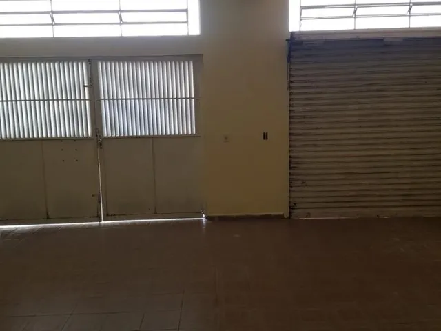 Imagem 15: Linda Casa Residenial com Salão Comercial