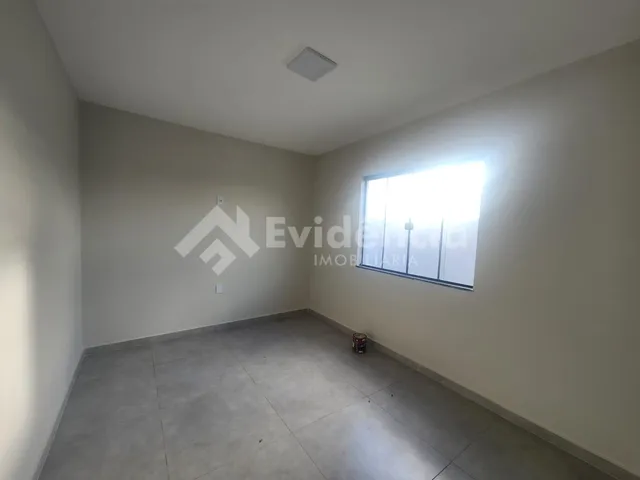 Imagem 5: Excelente Casa Nova de Alvenaria para Venda no Bairru das Cerejeiras