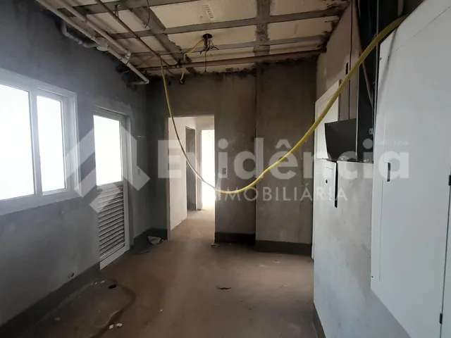 Imagem 8: Excelente Apartamento Alto Padão À Venda no Centro de Guarapuava