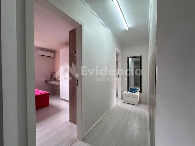 Imagem 6: Casa Ampla com 03 Quartos Sendo 01 Suíte e Semi Mobiliada no Bairro Bonsucesso