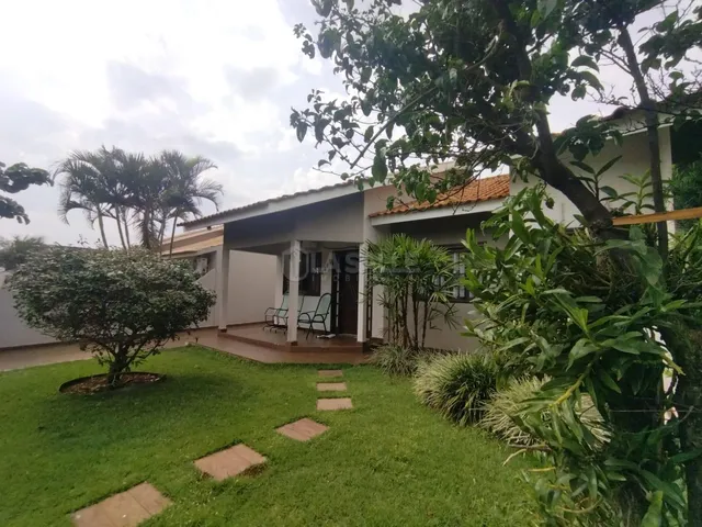 Imagem 5: Casa Á Venda na Vila Industrial com Excelente Localização