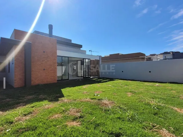 Imagem 2: Casa À Venda Alto Padrao em Lote 360M2, Vila Becker, Toledo - Pr
