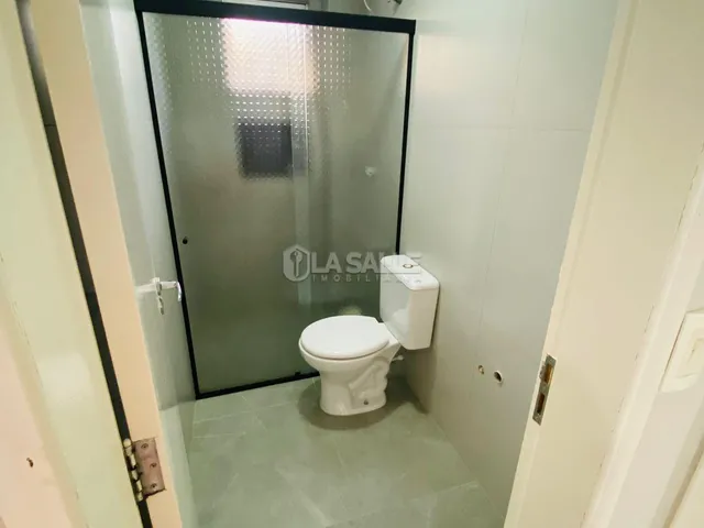 Imagem 6: Apartamento Térreo Á Venda na Vila Industrial com Excelente Localização