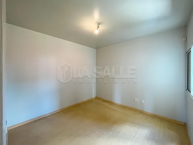 Imagem 5: Apartamento Semi Mobiliado À Venda, 1 Suíte + 2 Quartos, Vila Industrial, Toledo - Pr