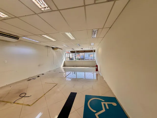 Imagem 7: Imóvel Comercial Estratégico na Avenida Miguel Estefano ? Venda e Locação
