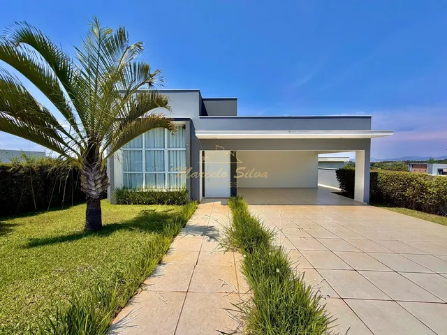 Imagem: Locação, Casa Térrea com 3 Suítes Semi