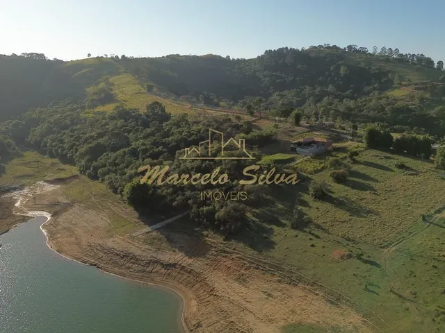 Imagem: Pé na Água, Exclusividade Chácara À