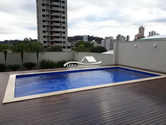 Imagem 2: Casa Alto Padrão com Piscina e Semi Mobiliada