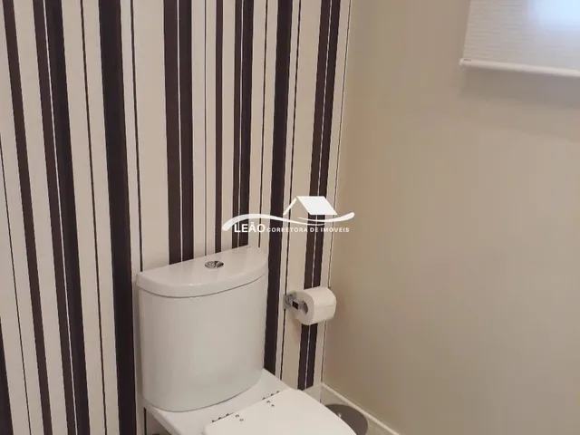 Imagem 15: Casa Alto Padrão com Piscina e Semi Mobiliada