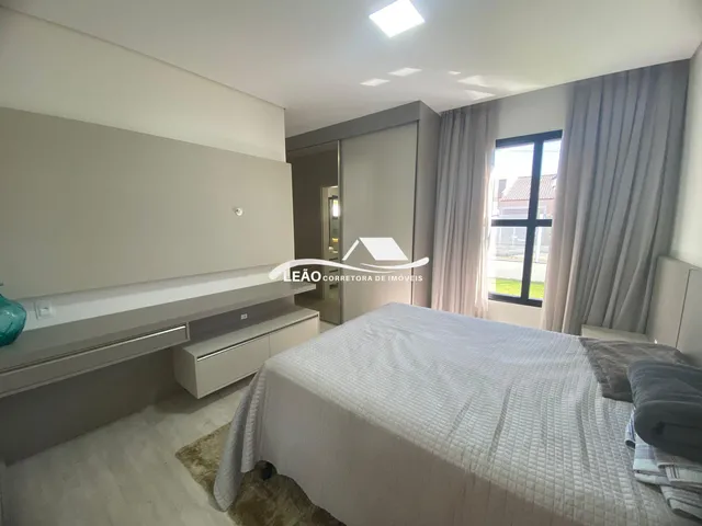 Imagem 9: Casa Alto Padrão com Piscina