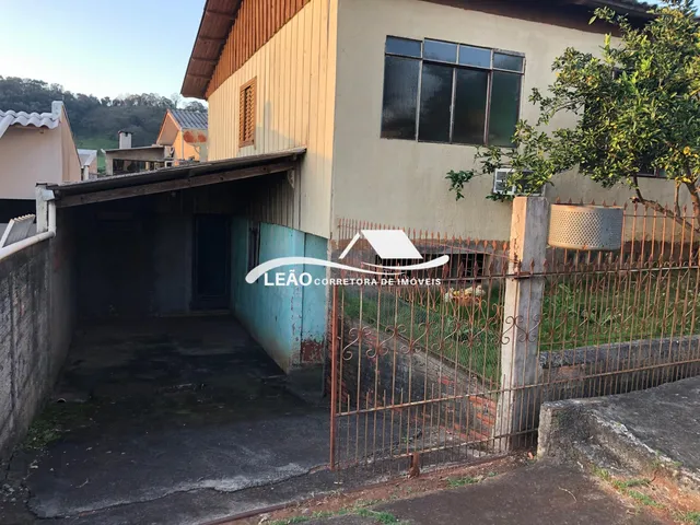 Imagem 4: Casa com Piscina e Duas Moradias