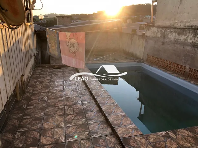 Imagem 7: Casa com Piscina e Duas Moradias