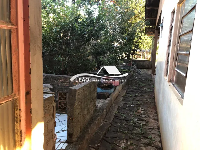 Imagem 8: Casa com Piscina e Duas Moradias