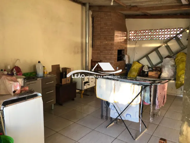 Imagem 9: Casa com Piscina e Duas Moradias