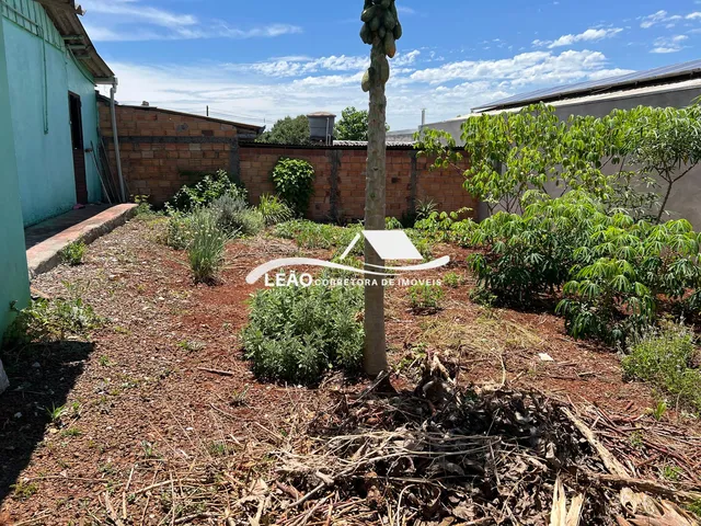 Imagem 2: Casa com Terreno de Esquina no Jardim Floresta