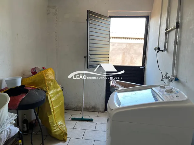 Imagem 4: Casa com Terreno de Esquina no Jardim Floresta