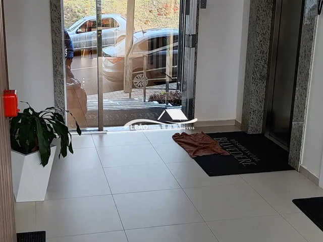 Imagem 4: Apartamento com Vista da Cidade