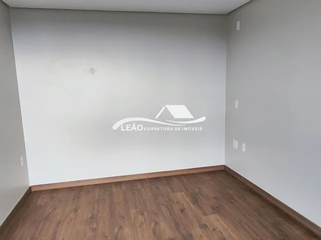 Imagem 14: Apartamento com Vista da Cidade